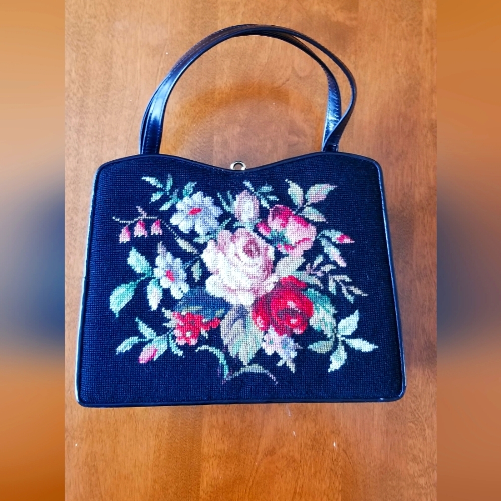 Vintage purse